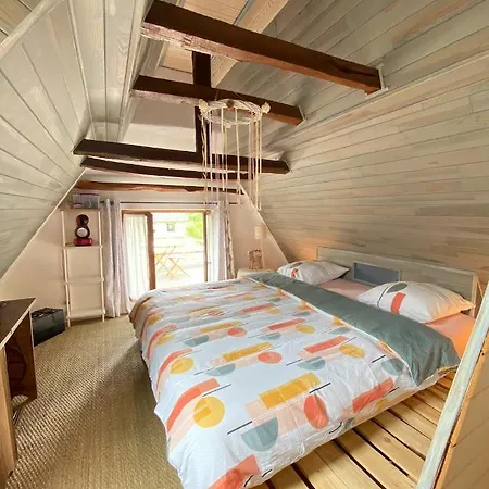 Belle Avec Piscine Et Jacuzzi *